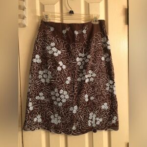 Harold’s size 4 brown and blue mid skirt